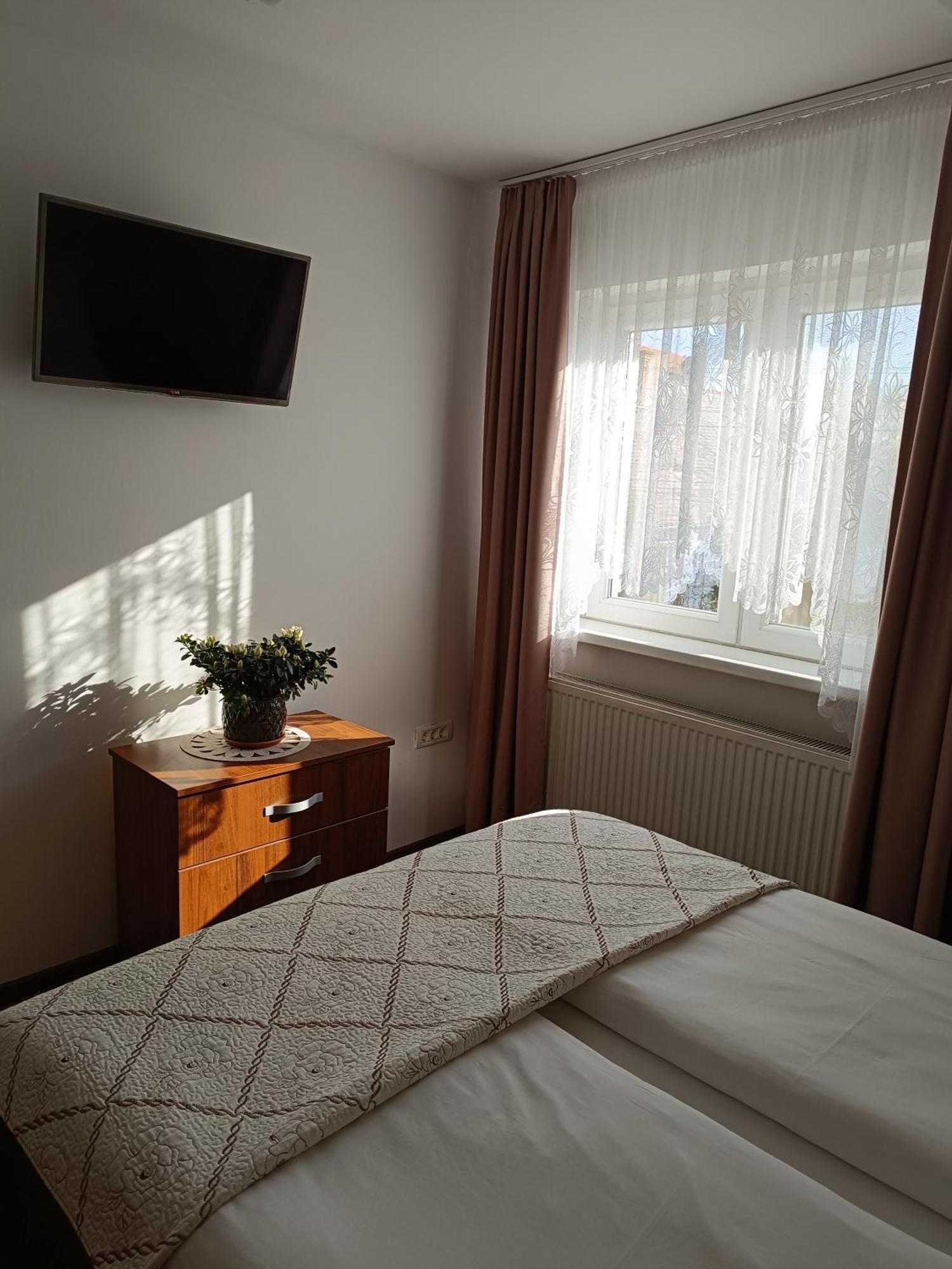 Garsoniera Strada Bucegi Sibiu Exterior foto