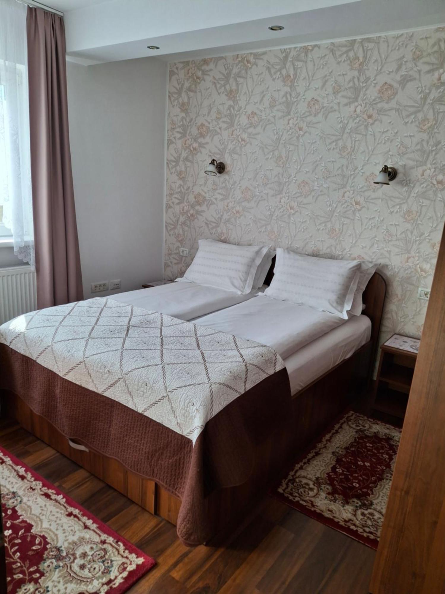 Garsoniera Strada Bucegi Sibiu Exterior foto