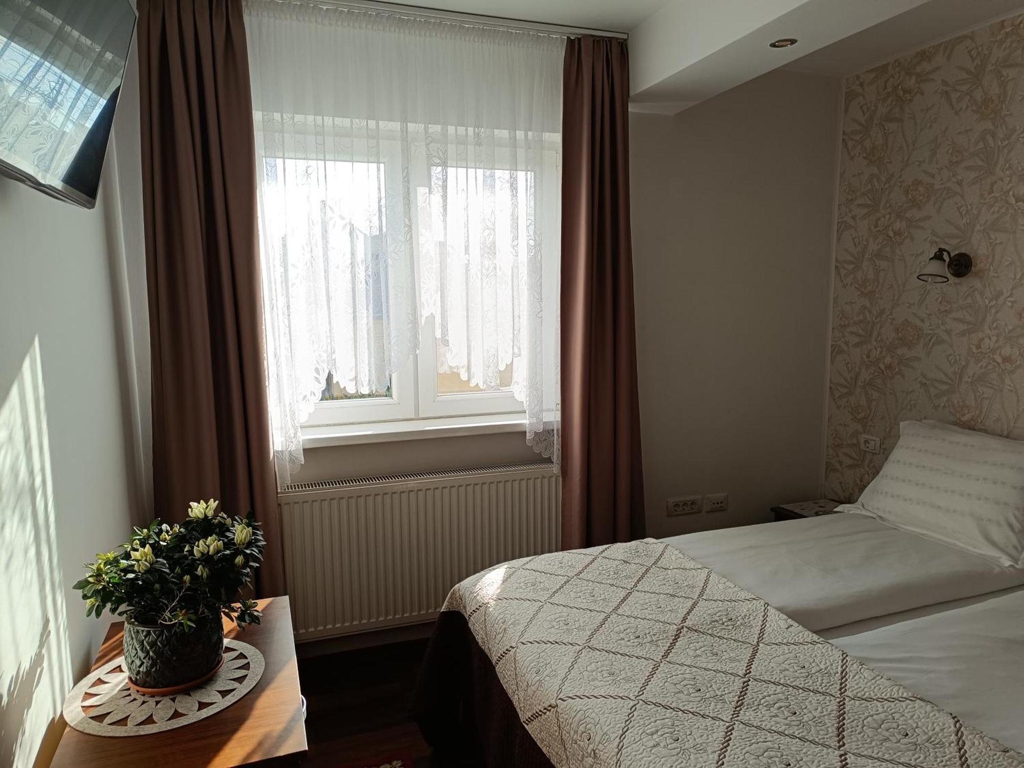 Garsoniera Strada Bucegi Sibiu Exterior foto